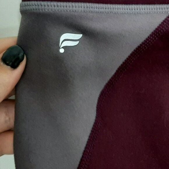 Fabletics High Waisted Statement Powerhold Capri Leggings - Picture 7 of 8